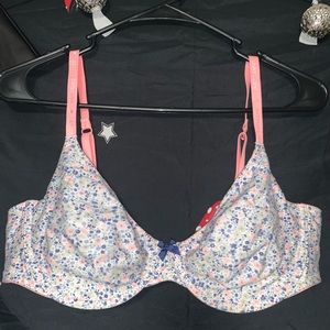 Victoria’s Secret Bra